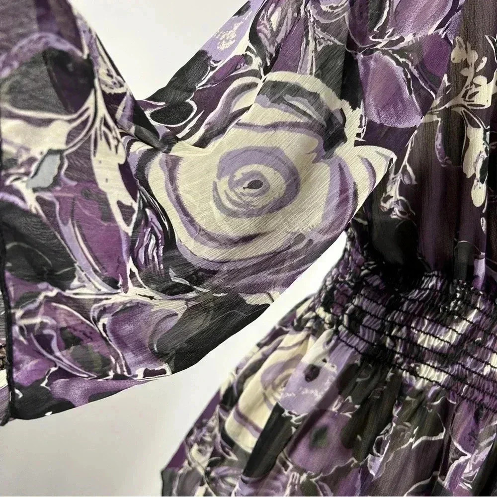 NWT Reitmans Purple Floral Smocked Blouse Size M Sheer V-Neck Peplum Top - Picture 4 of 12